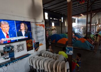 El presidente Donald Trump busca acercarse a la comunidad latina a poco menos de dos meses para las elecciones