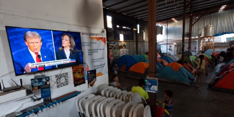 El presidente Donald Trump busca acercarse a la comunidad latina a poco menos de dos meses para las elecciones