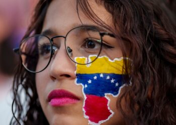 EEUU sanciona a casi una veintena de funcionarios venezolanos por obstruir el proceso electoral presidencial.
