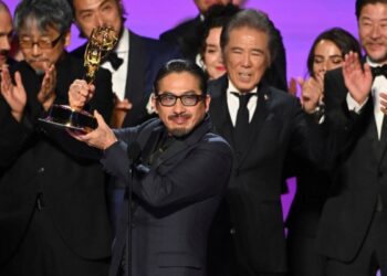 “Shogun” y “Hacks” ganan los Emmy a mejor serie en una noche con giros inesperados