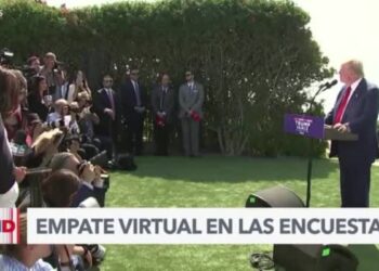 Kamala Harris mejora en las encuestas, pero la contienda continúa reñida en EEUU