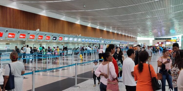 Aeropuertos de Ecuador operarán con normalidad en los apagones anunciados a nivel nacional