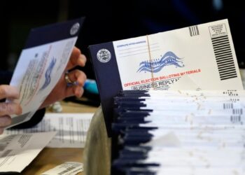 Con gran esperanza reciben los estadounidenses el recorte de medio punto porcentual de la Reserva Federal de los Estados Unidos.