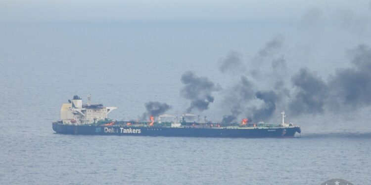 El grupo rebelde Hutí atacó dos barcos en el Mar Rojo, uno con bandera de Panamá