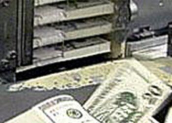 La Reserva Federal de EEUU baja las tasas de interes en medio punto porcentual