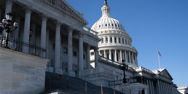 2:00 PM AVANCE INFORMATIVO