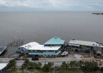 En Fotos | Huracán Helene causa daños en Cuba; Florida se prepara para su llegada
