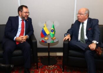 Cancilleres de Venezuela y Brasil revisan las relaciones bilaterales