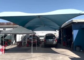 Proponen reglamento en EEUU para proteger del calor extremo a trabajadores