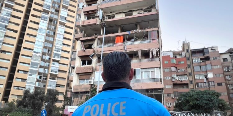 Primer bombardeo israelí en el centro de Beirut en casi un año de conflicto