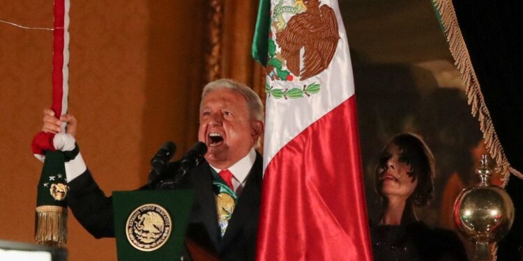 López Obrador celebra el Día de la Independencia de México con la promulgación de reforma judicial