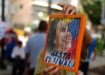 Líder opositora de Venezuela denuncia nueva detención de su jefe de seguridad