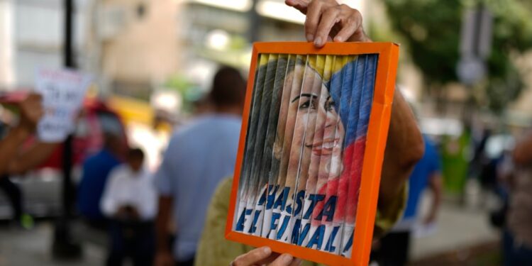 Líder opositora de Venezuela denuncia nueva detención de su jefe de seguridad