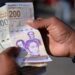 Salen de circulación cuatro billetes viejos de bolívares venezolanos, ingresan dos nuevos