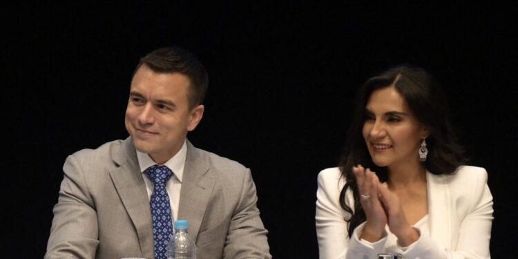 Rencilla entre Daniel Noboa y Verónica Abad deja una grieta para el correísmo