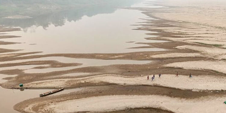 Los niveles de agua en el Amazonas están mínimos históricos por la sequía prolongada