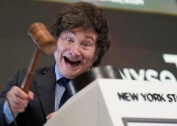 TSJ apoya solicitud de arresto del presidente de Argentina. Y más