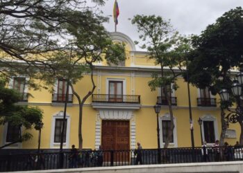 Venezuela denunció actos de piratería tras confiscación de avión por parte de EEUU