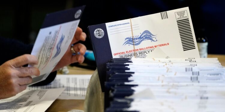 ¿Por qué los expertos electorales se oponen al recuento manual de papeletas?