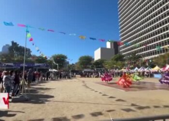 Los Ángeles festeja con tradicional platillo mexicano