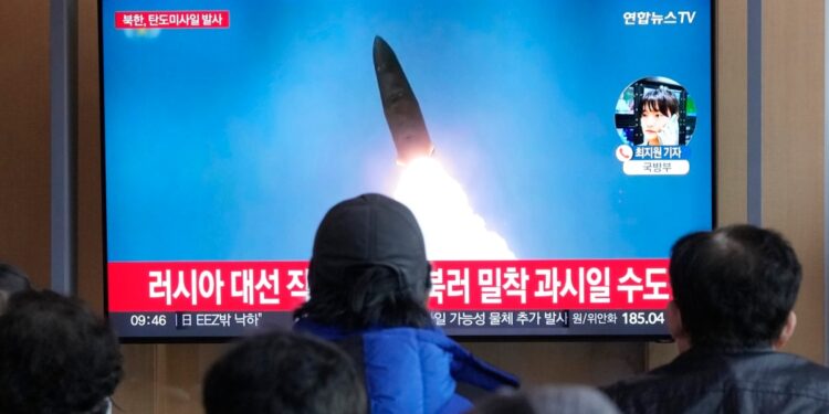Estados Unidos prioriza disuasión sobre desnuclearización en Corea del Norte, dicen expertos