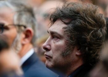 Presidente argentino Milei veta ley aprobada por Congreso que ajustaba pensiones: boletín oficial