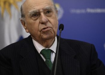 Julio María Sanguinetti advierte sobre elecciones presidenciales y reforma del sistema de jubilaciones