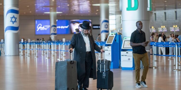 Huelga general en Israel para exigir liberación de rehenes paraliza parcialmente el país