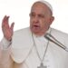 El papa Francisco, recuperado de una gripe, califica de «inaceptables» ataques aéreos en Líbano