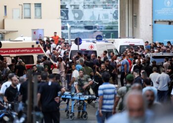 Al menos 8 muertos y más de 2.800 heridos por las explosiones de buscapersonas en Líbano