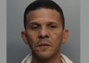 Revelan ficha policial de Gilber Caro en EEUU: fue detenido por huir tras accidente de tránsito que dejó un muerto