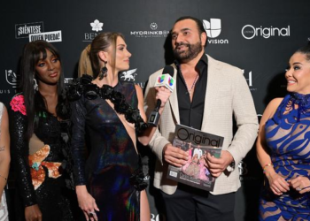 Univisión premia la exitosa carrera del productor Carlos Mesber