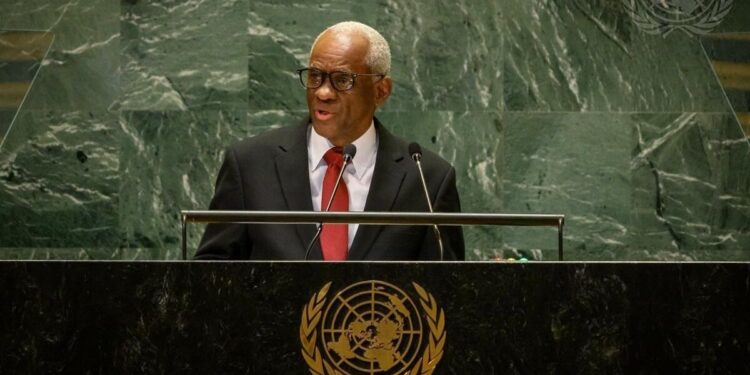 Haití propone convertir la misión de seguridad de Kenia en una labor de paz