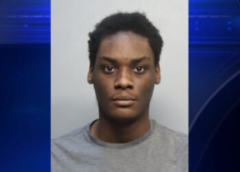 Consternación en EE. UU. tras el homicidio de un padre que intentaba proteger a su hija