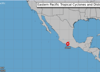 Dos muertos en la costa del Pacífico sur mexicano por el azote del huracán John antes de degradarse