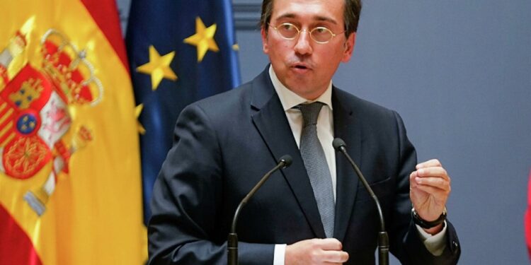 España rebaja la escalada con Caracas en medio de la crisis diplomática