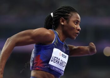 Lisbeli Vera ganó la primera medalla de plata para Venezuela en los Juegos Paralímpicos París 2024