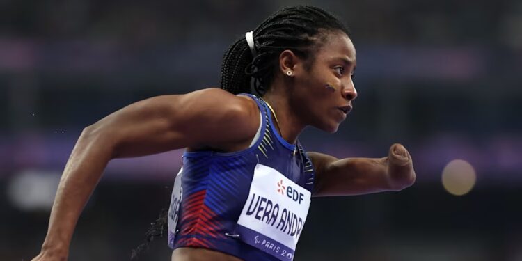 Lisbeli Vera ganó la primera medalla de plata para Venezuela en los Juegos Paralímpicos París 2024
