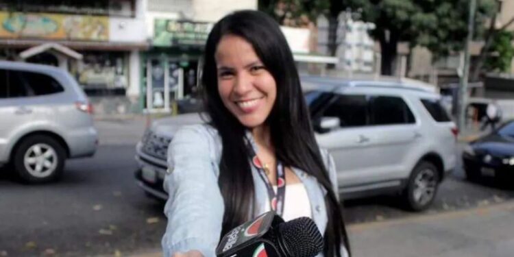 Organizaciones internacionales exigen liberar a 8 periodistas venezolanos