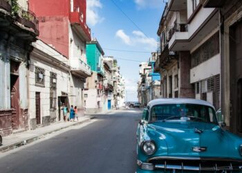 Corrupción, violencia y cacería contra emprendedores en alza