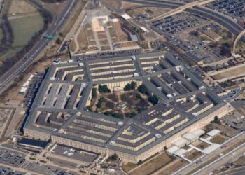 Biden ordena a fuerzas militares y agencias de seguridad de EEUU adoptar pronto la Inteligencia Artificial