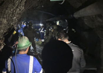 Policía informa el hallazgo de 12 restos humanos en mina de mayor zona productora de oro de Perú