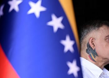 Ratifican a Saab como fiscal general. Oposición agradece a Brasil.