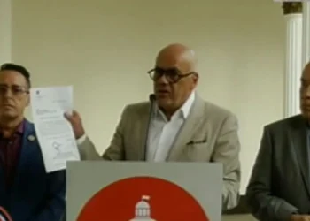 Asamblea Nacional ratificó convocatoria al presidente Nicolás Maduro para juramentarse el 10 de enero