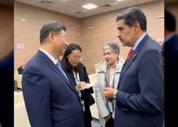 Presidente Maduro se reúne en Cumbre BRICS con su par chino: “Nos une una amistad de hierro”