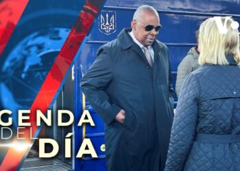 Secretario de Defensa de EEUU visita Kiev, Ucrania, horas después de un ataque ruso