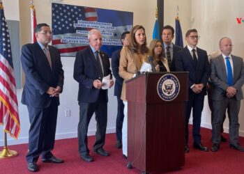 Congresistas republicanos en Florida promueven una oposición hondureña unida.