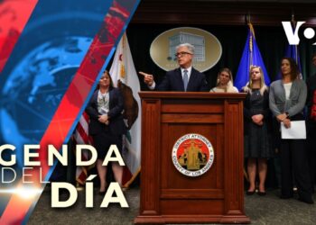 Fiscalía de Los Ángeles recomendará que se eliminen condenas perpetuas contra Lyle y Erik Menéndez