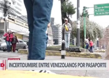Cierre de consulados en varios países complica a venezolanos renovar pasaportes