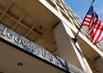 Un boletín de EEUU dice que piratas informáticos iraníes atacan campañas políticas